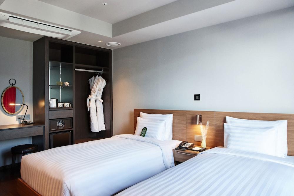 เจมส์ จอยซ์ คอฟฟีเทล เอลิต โซล  Hotel ภายนอก รูปภาพ