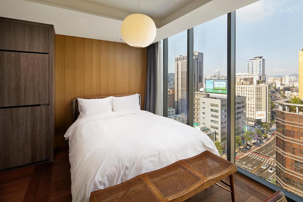 เจมส์ จอยซ์ คอฟฟีเทล เอลิต โซล  Hotel ภายนอก รูปภาพ
